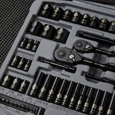 JUEGO DADO LLAVE 1/2" C/ MALETA 24 PZAS
