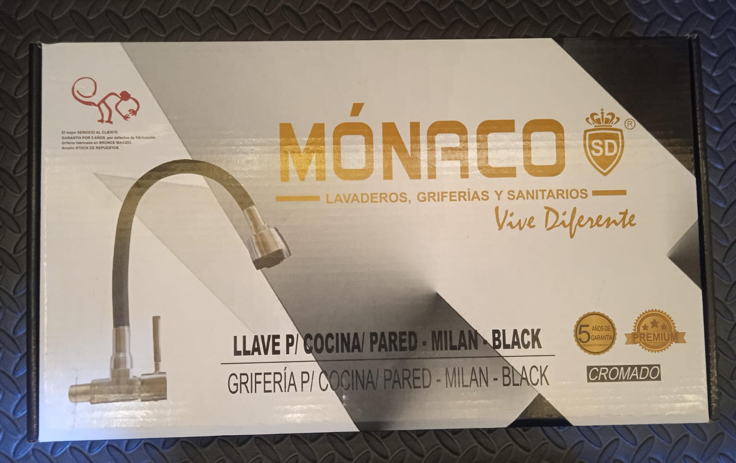 CAÑO P/COCINA CORRUGADO NEGRO PERILLA ALETA PESADO "MONACO"