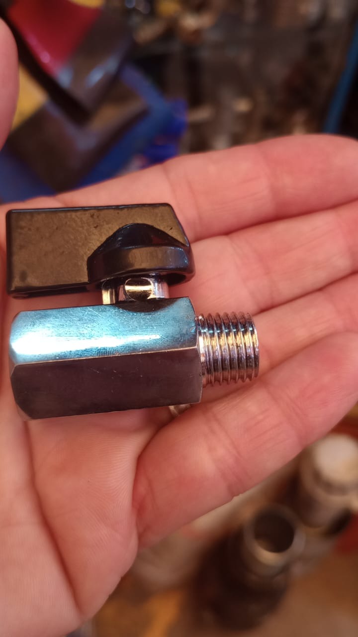 LLAVE PASO MINI MACHO- HEMBRA 1/4"