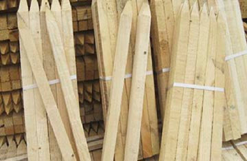 ESTACA DE MADERA 1" X 1.5" X 0.8 MT