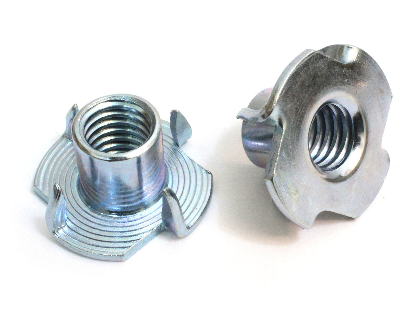 TUERCA TEE DE UÑA 1/4" (X DOCENA)