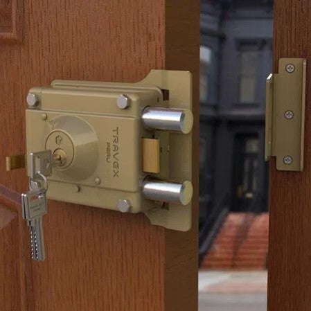 CHAPA CERRADURA #980 "TRAVEX"