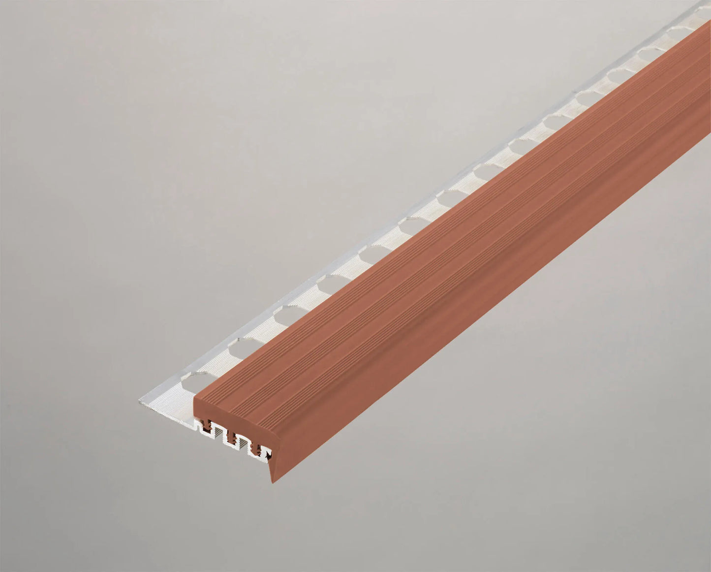 CANTONERA  ESCALERA & DIVISION AMBIENTE BASE ALUMINIO JEBE COLOR CUERO (x mts.)