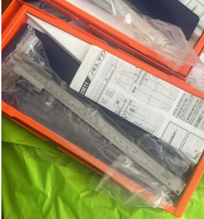 VERNIER 8" (200MM) ANALOGICO MITUTOYO