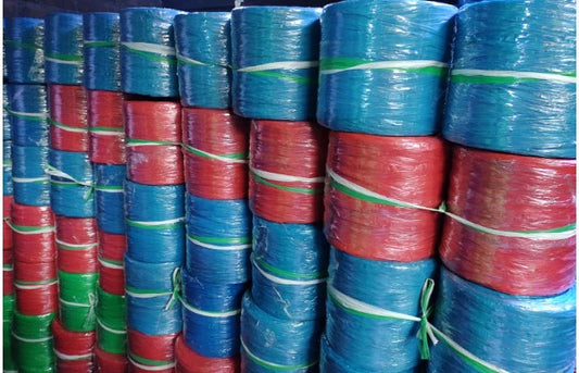 CONO RAFIA PLANA 3KG APROX