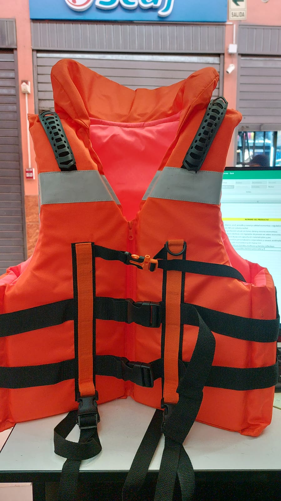 CHALECO SALVAVIDA COLOR NARANJA