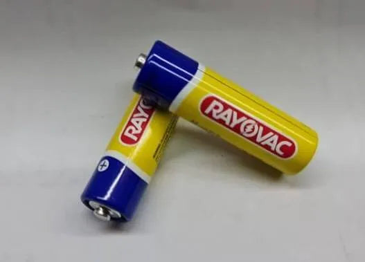 PILA CARBON AAA (x PAR) "RAYOVAC"