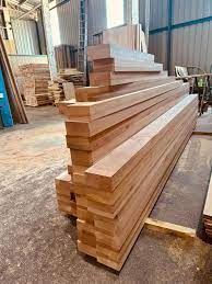 LISTON ROBLE 2" X 2" X 3.00mt