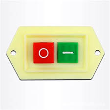 INTERRUPTOR BOTON ON OFF  6 PINES / 10A 220V - 380V