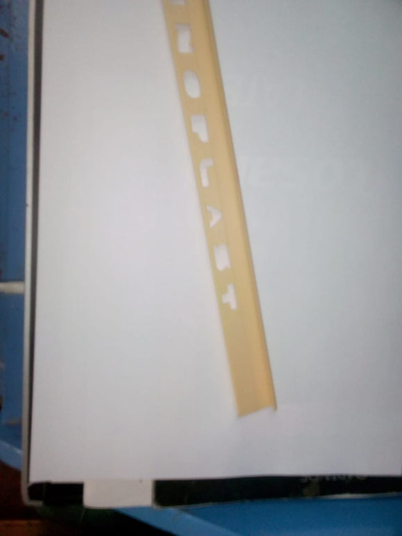 PERFIL MAYOLICA PVC CREMA  8.5 mm