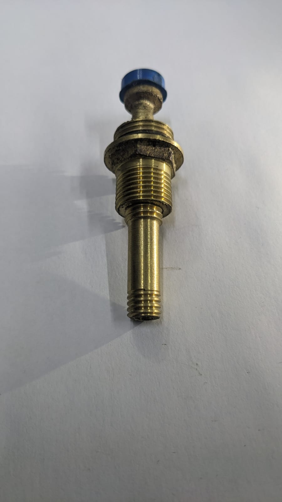 VASTAGO "NACIONAL" HILO D/ROSCA  78.59MM X 19.56MM