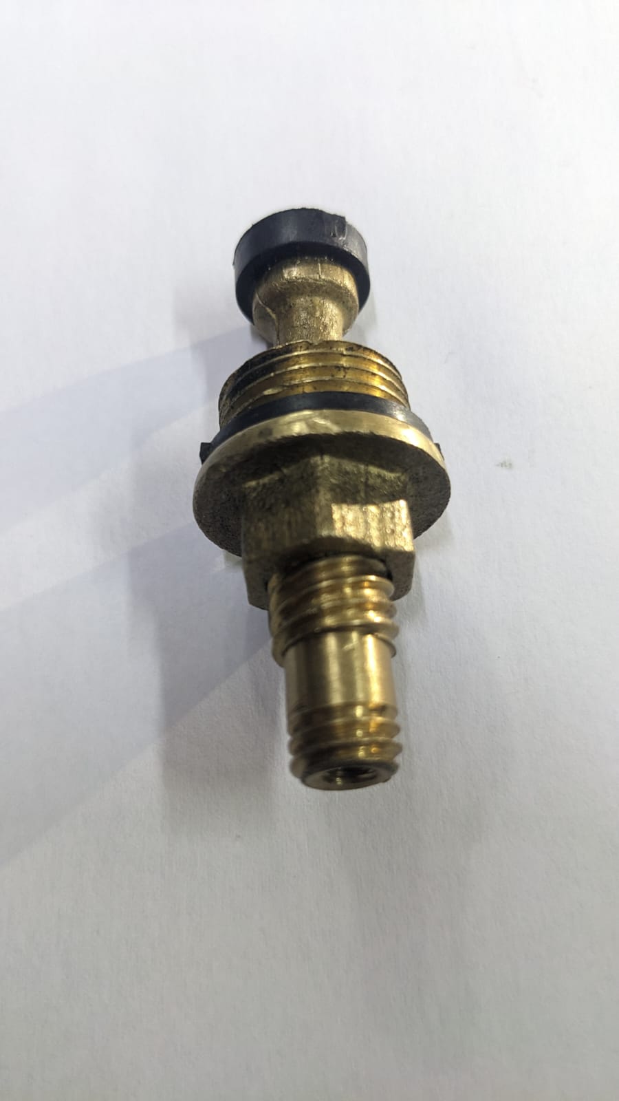 VASTAGO "NACIONAL" HILO D/ROSCA  59.02mm X 17.81mm