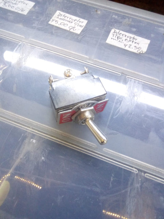 INTERRUPTOR SWITCH TIPO PALANCA ON-OFF 19 x 30.3mm 15A