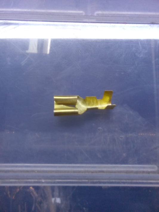 TERMINAL "TIPO H" GRANDE 9MM